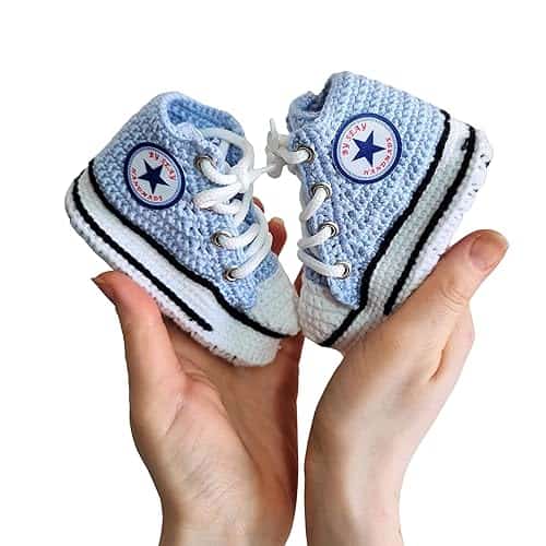 Keepsake gift idea baby booties